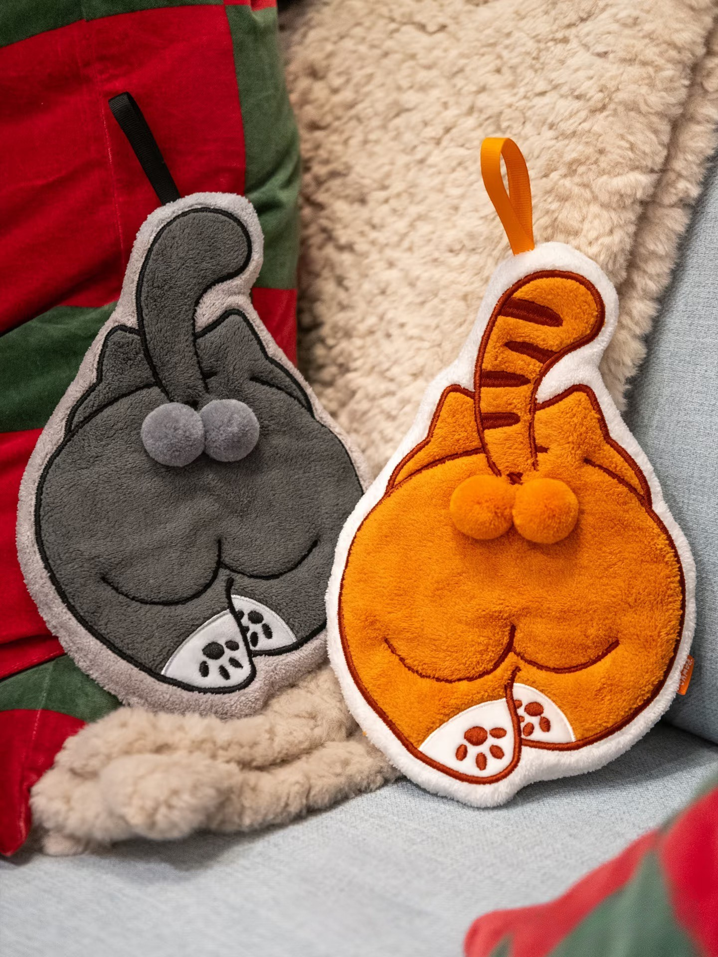 PurrEggs™ Funny Cat Butt Hand Towel